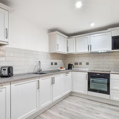Pierside Apt 1 * Cleggan
